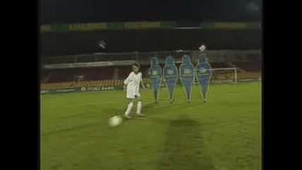 Мини Роналдиньо от Дания