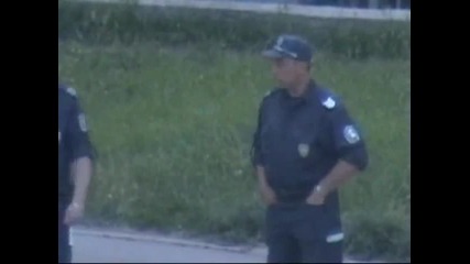 Bg Полицаи си делят печалбата 50/50 
