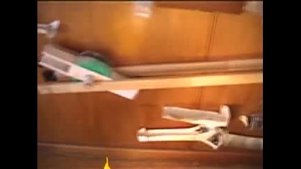 Това Т Р Я Б В А да се види! Как се чупи яйце