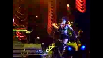 Rihanna - Pon De Repley & Break It Off Live @Glasgow - 14.12.07