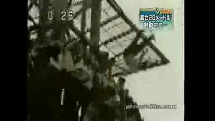 ужасяващи кадри от увеселителна кула