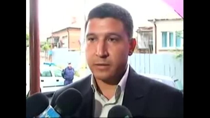 Жестоко убийсто в Карнобат - Непълнолетно момче убива жена и детето й 
