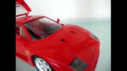 Ferrari F40 Hot Wheels 1:18 Scale