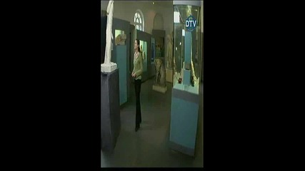 Голи И Смешни - Оп..на Статуята И Падна...