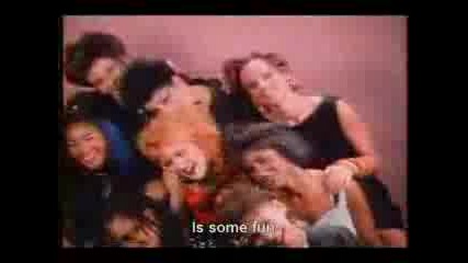 Cyndi Lauper - Girls Just Want To Have Fun