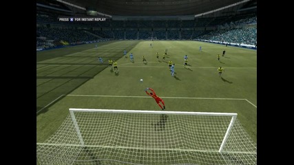 Fifa 12 Адебайор с красиво попадение след добавка