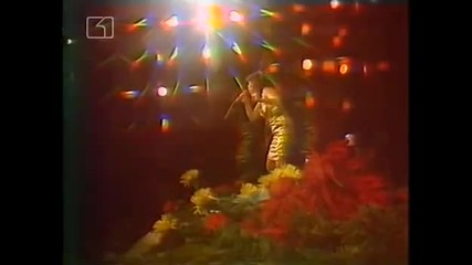 Kichka Bodurova - Vaza s cvetya - Melodia na godinata (1984)
