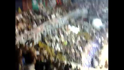 Партизан - Олимпиякос 86:80 Баскетбол Гробари пеят песен на Паок 