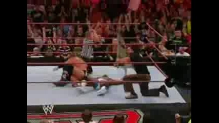 Wwe - Triple H Vs Shelton Benjamin