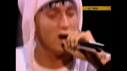 Eminem - Cleanin Out My Closet [ Live in Barcelona - Spain ]