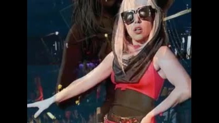 Lady Gaga Copy Christina Aguilera again!!!2009 scandal!!! Lady Xtina!