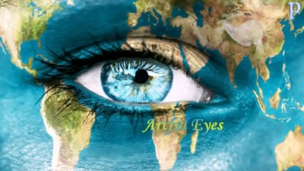 В очите й е целият свят ...