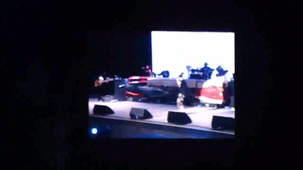 Bonnaroo 2011, Eminem performing Airplanes and Stan