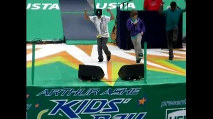 Justin bieber - Bigger Live