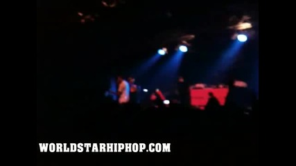 Method Man Does A Frontflip Into The Crowd In Germany! 