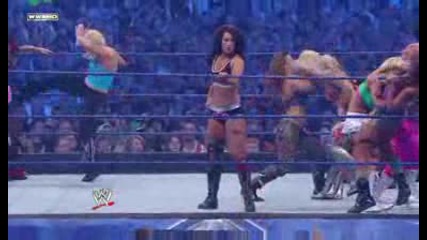 Wrestlemania 25 Divas batle royal 25 woman (hq)