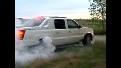 Луд Burnout с пикап