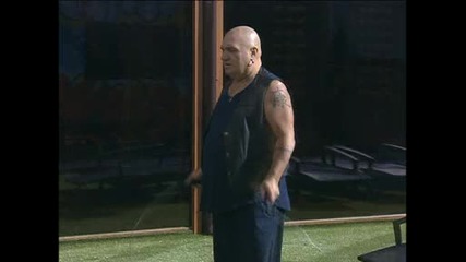 Вижте как Фънки скача на ... въже! Vip Brother 31.10.2012