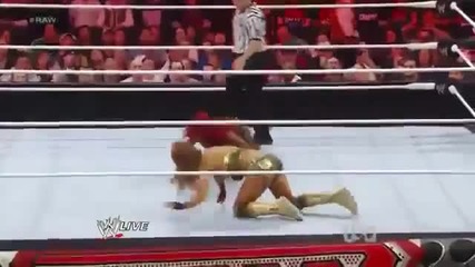 Alicia Fox vs Eve Torres Kelly Kelly in commentary 05.03.2012