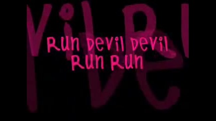 Kesha - Run Devil Run with lyrics + Бг Превод! 