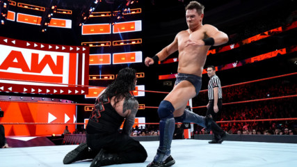 The Miz vs. Roman Reigns - Intercontinental Championship Match: Raw, Jan. 29, 2018