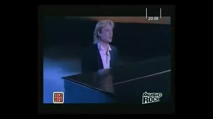 High - David Hallyday
