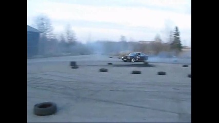 Drift Bmw e34 530i Stupidovai vs kocham ; - )