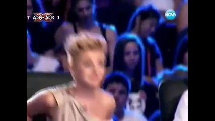 Момиче се разплака на сцената на X Factor Страхотен талант 1
