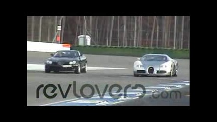 Bugatti Veyron Vs. Mclaren Mercedes Slr