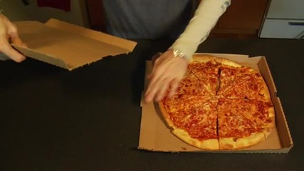 Много оригинална кутия за пица 