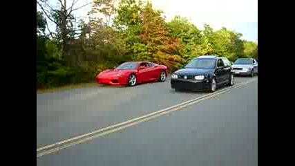 R32 срещу ферари :)