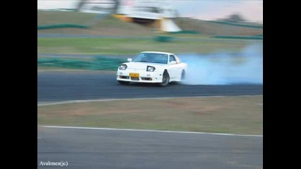 Nissan - Skyline 350z Silvia