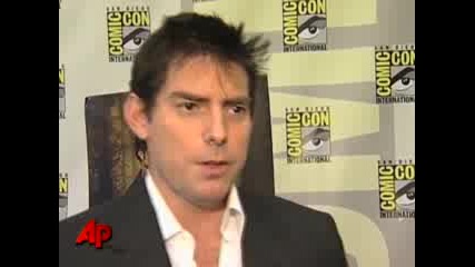 Twilight Stars Talk New Moon at Comic - Con
