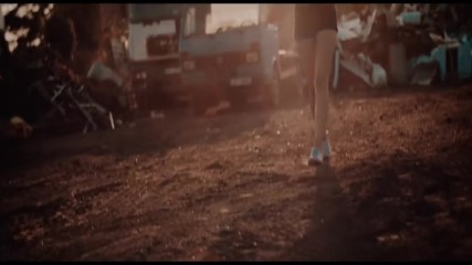 Nightcrawler - Genesis Feat. Dana Jean Phoenix - Music video