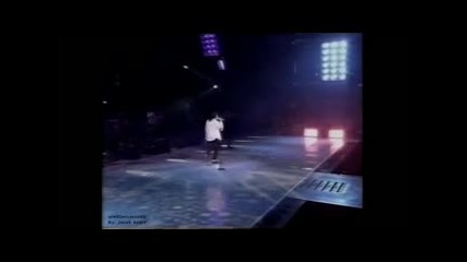 michael jackson - man in the mirror. live in royal brunei 1996. best quality ( (hd) ) x264 