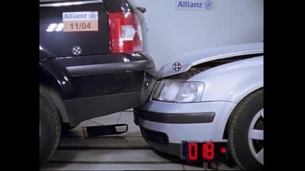 Crash Test Volkswagen Passat Vs Passat 