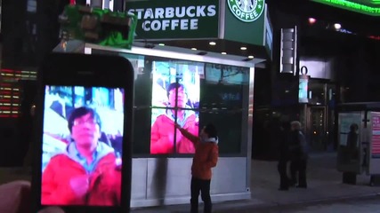 Пич хаква видео стена в Time Square 