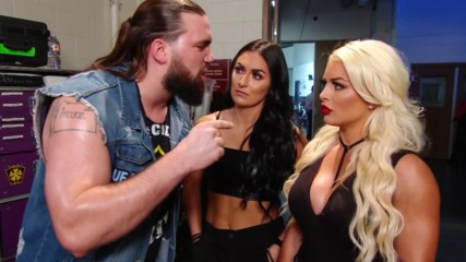 Tucker confronts Mandy Rose after Valentine’s Day betrayal: SmackDown, Feb. 21, 2020