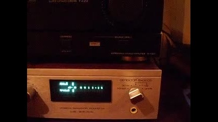 Radiotehnika У-7101 hi-fi + Sony F220