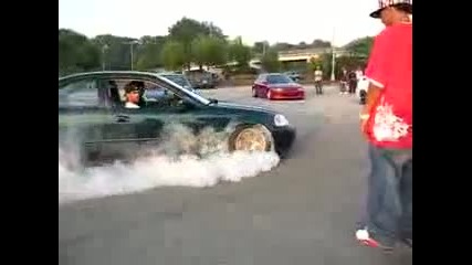 палене на гуми с honda civic