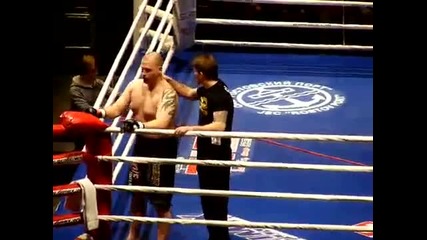 Вход : Alexander Emelianenko срещу Eddy Bengtsson 