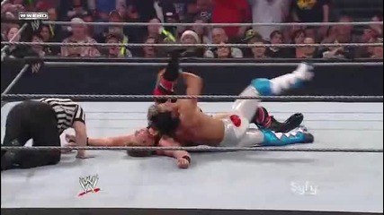 Yoshi Tatsu - Buzzsaw Kick