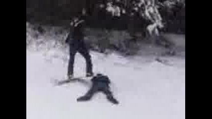 Video009 