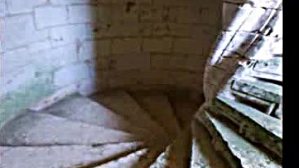 Château de l Herm ... ( Rouffignac-saint-cernin-de-reilh - 24 ) ... (musique John Sokoloff)