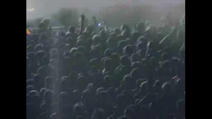 The Prodigy Live @ Athens 2004 Smack My Bitch Up |High Quality|
