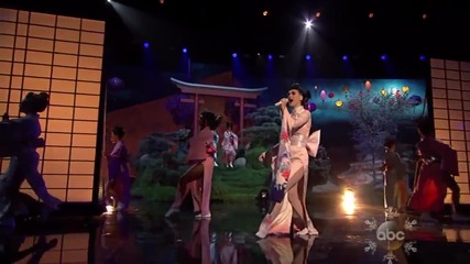 Katy Perry - Unconditionally ( American Music Award 2013 )