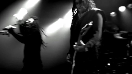 Korn (ft. Skrillex and Kill The Noise) - Narcissistic Cannibal *hd*+lyrics