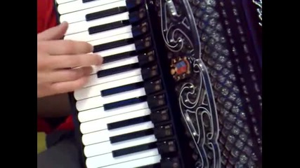 Alen-kolo Grandov urnebes.