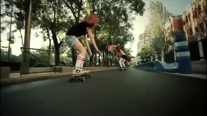 Melissa Lefton - Anything Can Happen!