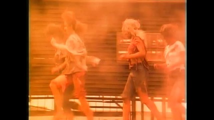 Deep Purple - Knocking At Your Back Door 